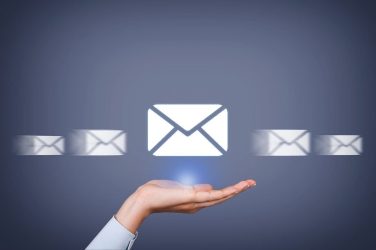 Inviare una PEC è come andare alle poste?