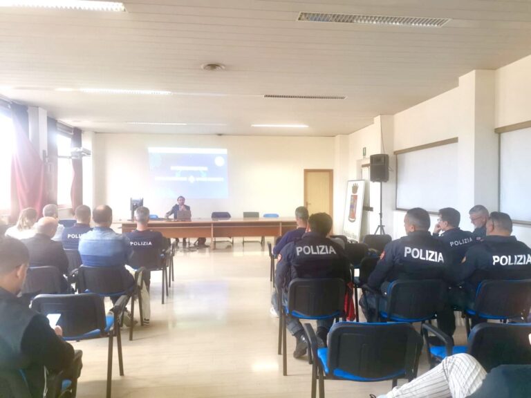 Cyber Security e forze dell’ordine: sessione formativa del Club Nazionale Cyberprotection alla Questura di Ancona